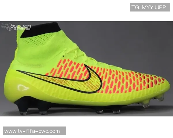 耐克男鞋足球鞋助力运动激情尽享场上风采与舒适体验