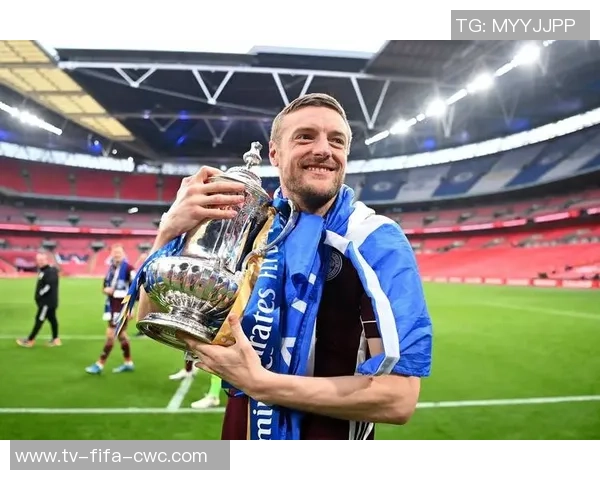 足球adler的崛起之路:从草根到职业联赛的奋斗与梦想 足球adler的崛起之路:从草根到职业联赛的奋斗与梦想