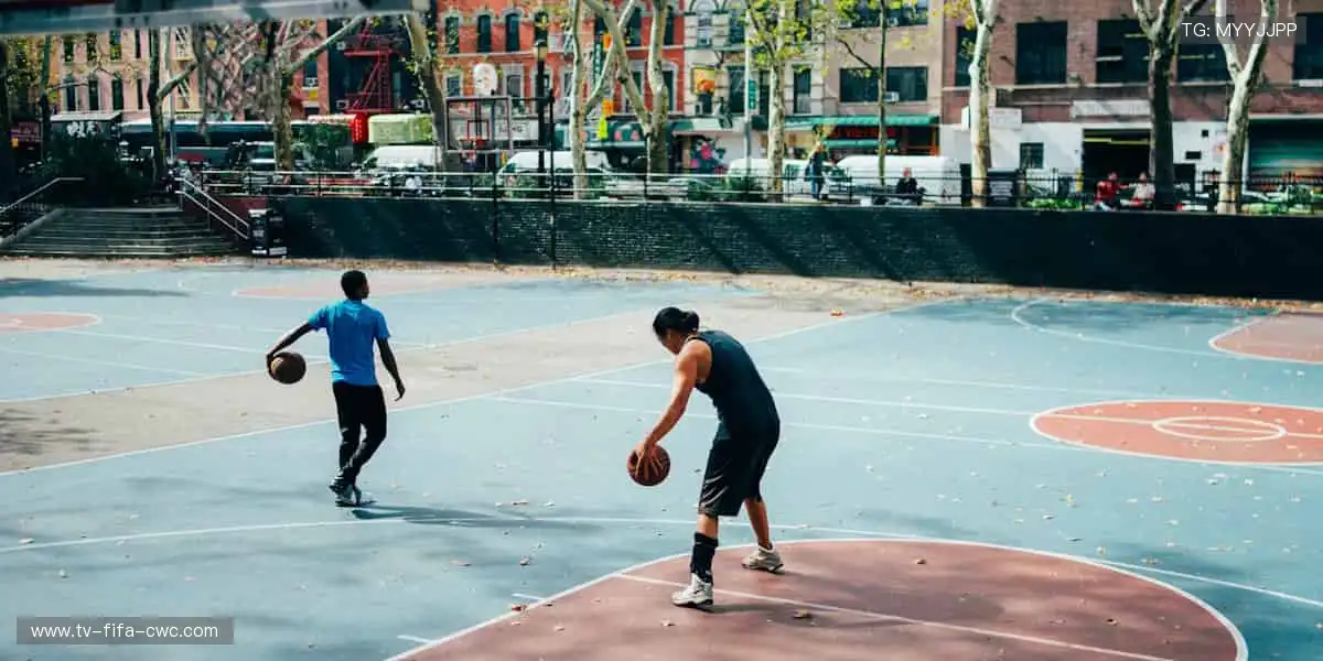 ⚽️ 绿茵激战，等你来见证奇迹！